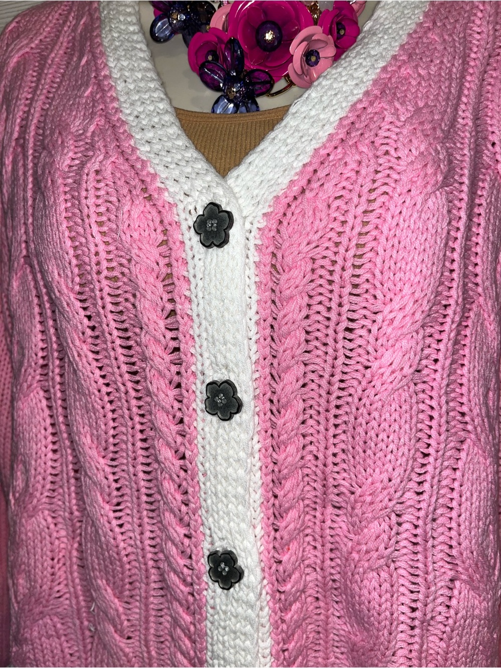 POL Large Barbie Pink Cable Knit V-Neck Cardigan Sweater - Picture 5 of 6